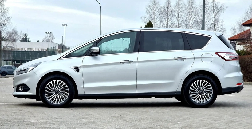 Ford S-Max cena 64900 przebieg: 221000, rok produkcji 2019 z Iława małe 407